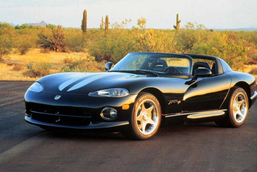  Dodge Viper RT/10 1996 года  (фото 23 из 41)